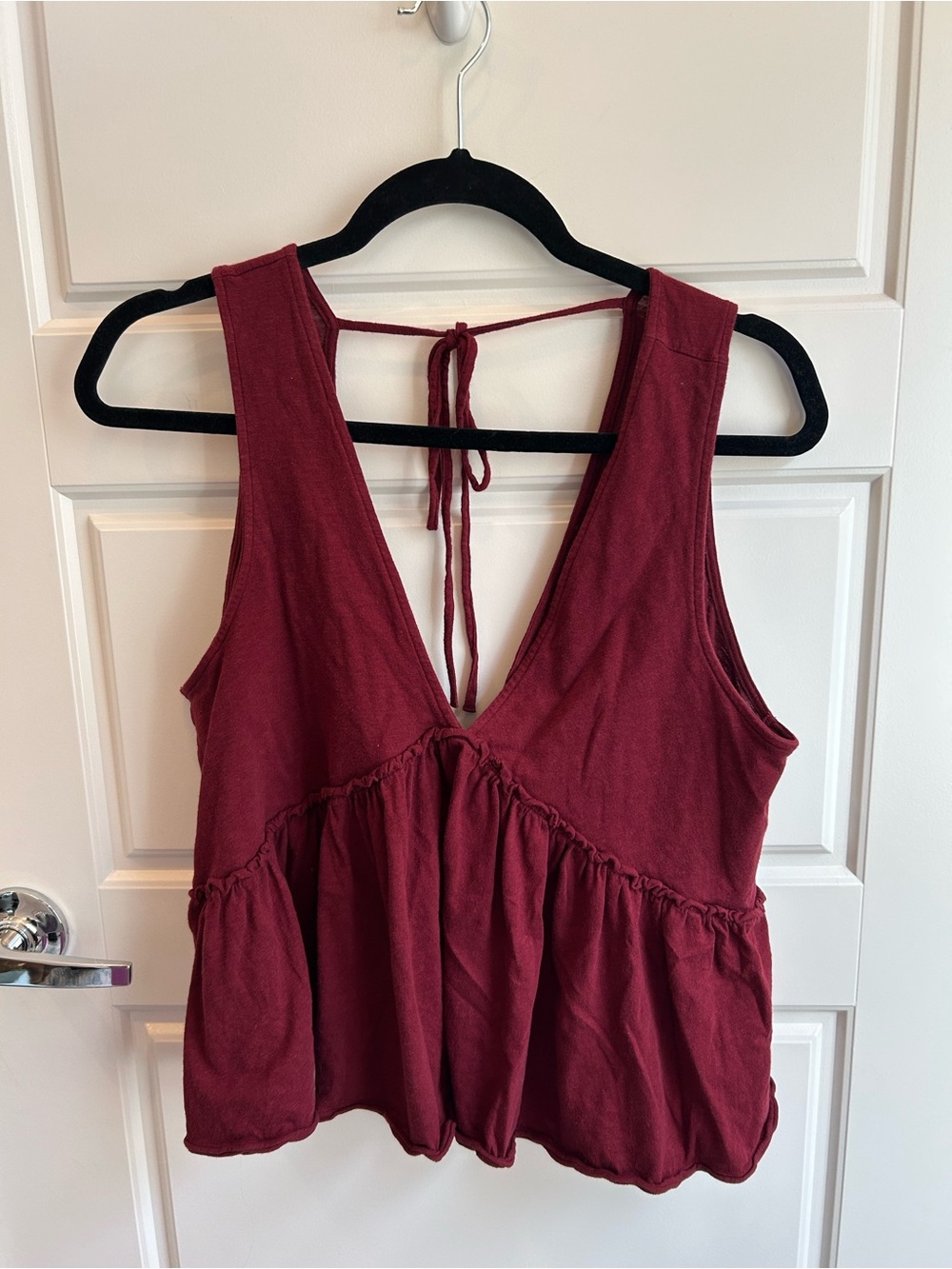 American Eagle Outfitters Deep V Tie-Back Tank - Burgundy